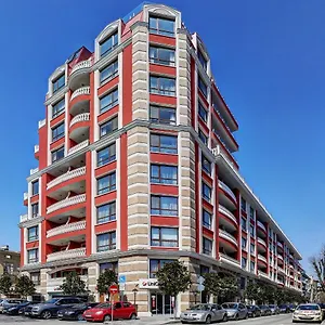 Luxury Center In Grand Karavel Апартаменты